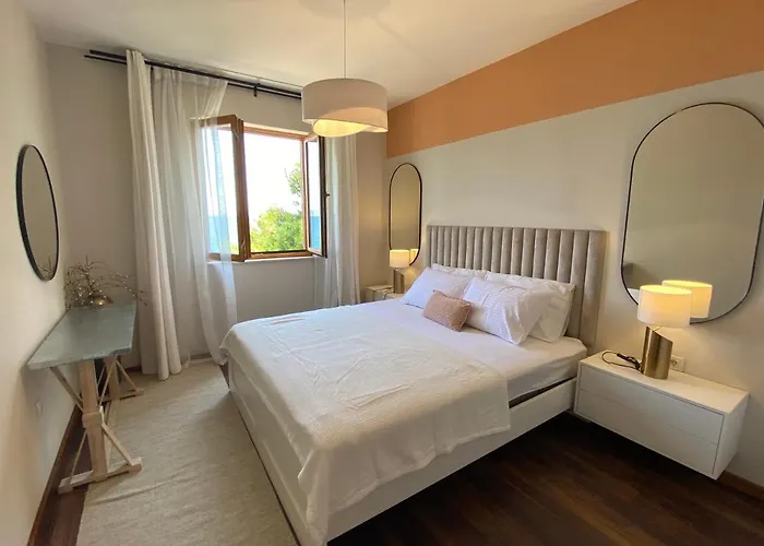 V2 Apartman Seget Vranjica